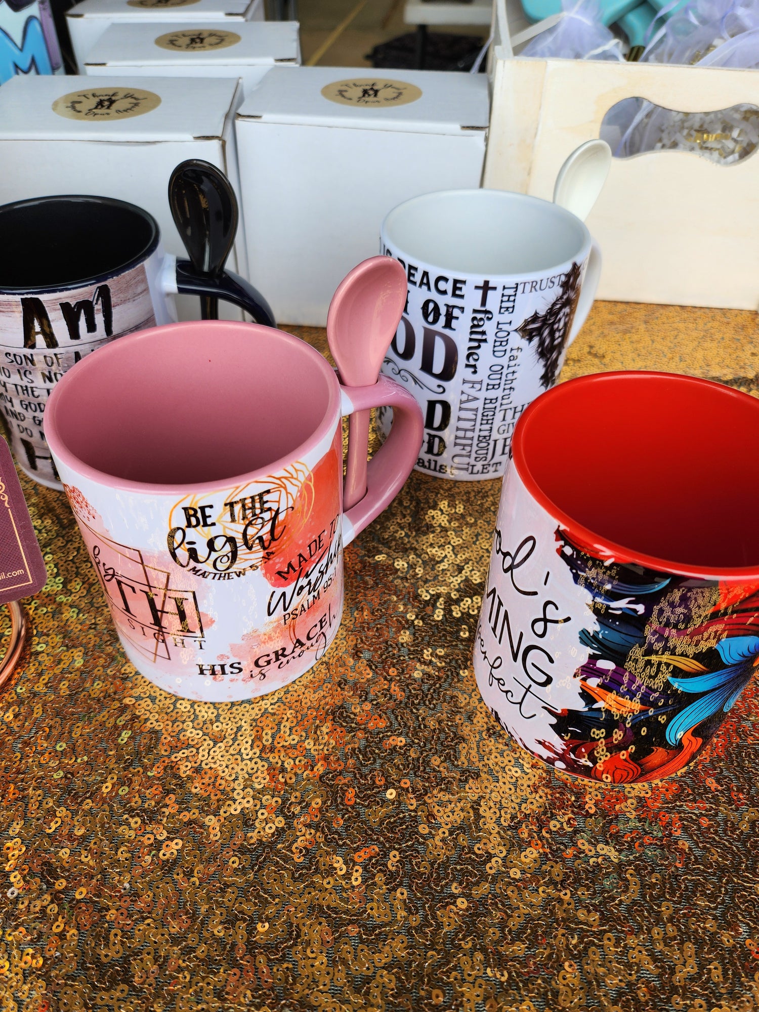 Mugs & Tumblers